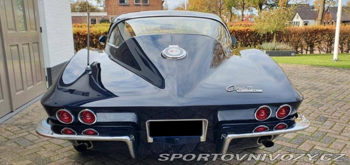 Chevrolet Corvette C2 1964