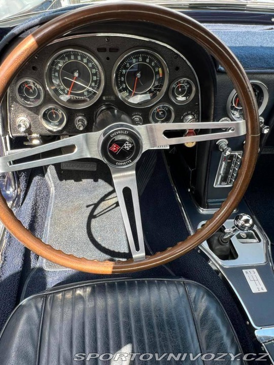 Chevrolet Corvette C2 1964