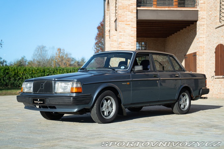 Volvo Ostatní modely 244 GL 2.3L 1984