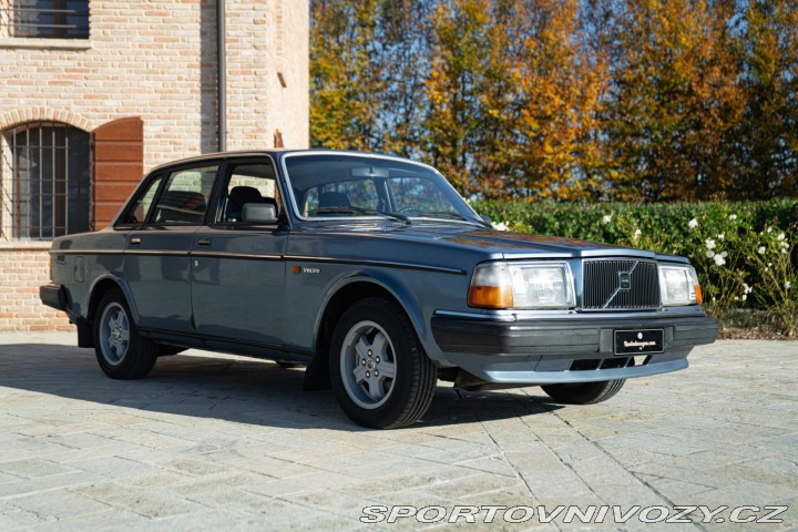 Volvo Ostatní modely 244 GL 2.3L 1984