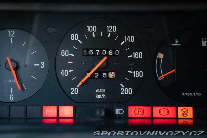 Volvo Ostatní modely 244 GL 2.3L 1984