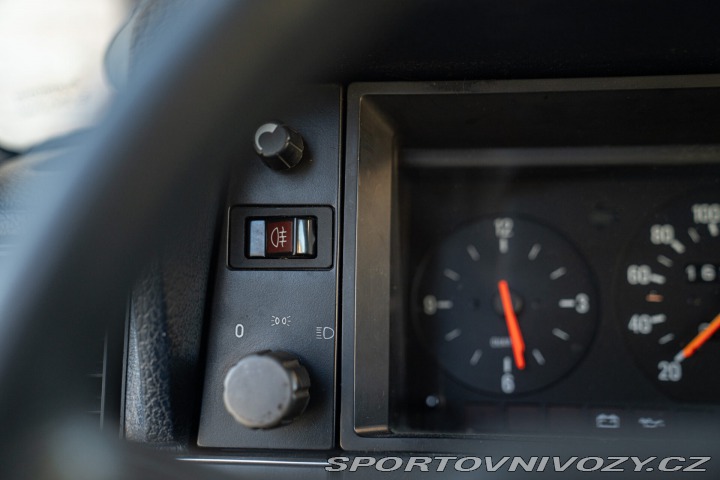 Volvo Ostatní modely 244 GL 2.3L 1984