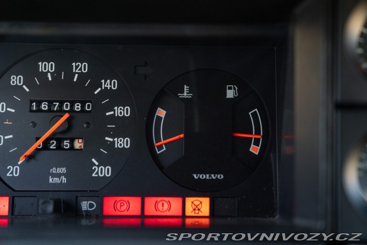 Volvo Ostatní modely 244 GL 2.3L 1984