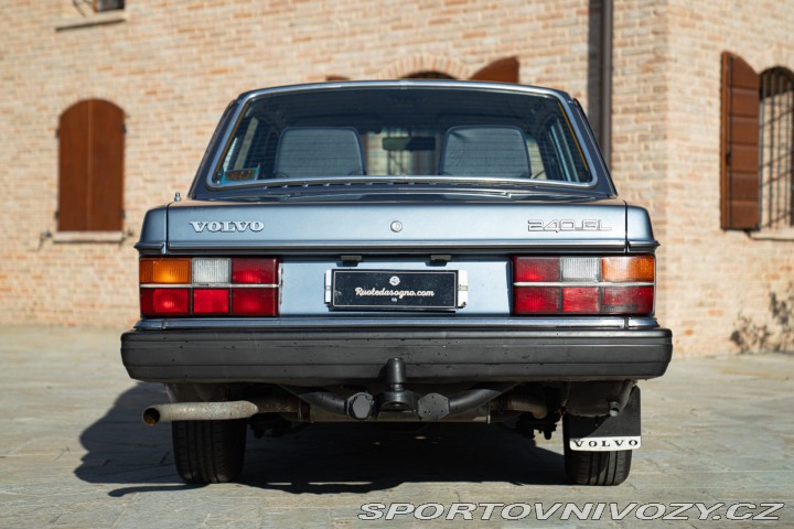 Volvo Ostatní modely 244 GL 2.3L 1984