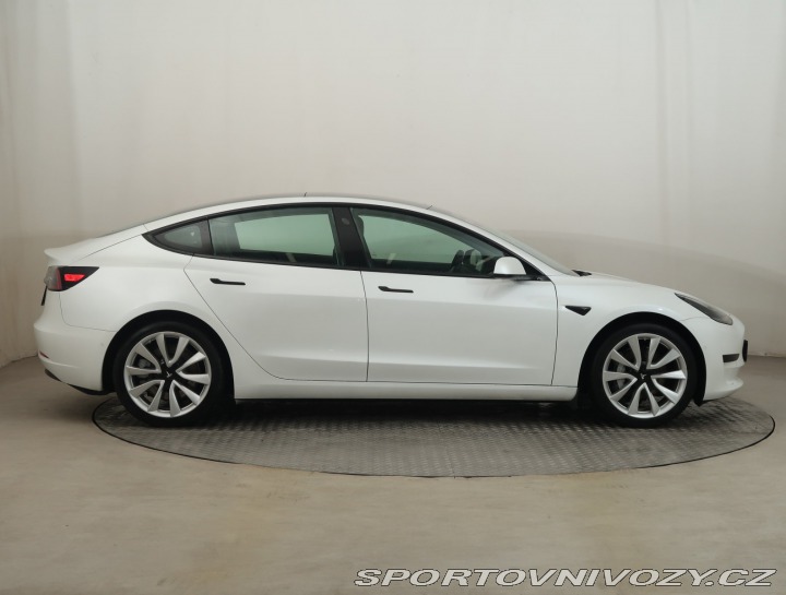 Tesla Model 3 Std Range Plus 52kWh 2020