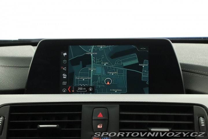 BMW 3 Edition Sport 330e iPerfo 2018