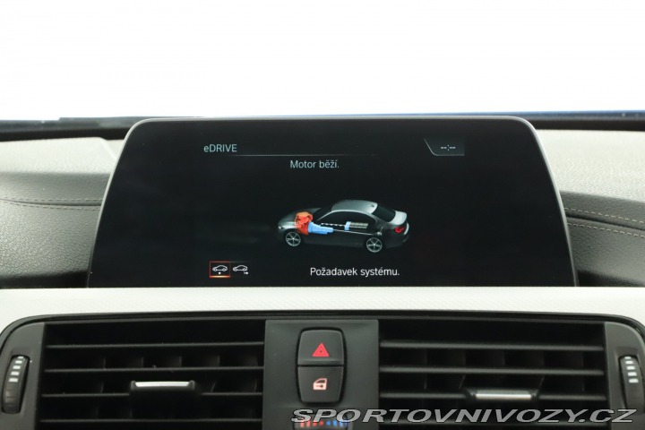 BMW 3 Edition Sport 330e iPerfo 2018