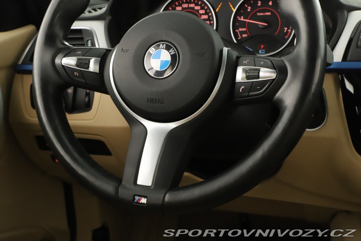 BMW 3 Edition Sport 330e iPerfo 2018