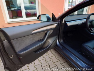 Tesla Model 3 Standard Range Plus 239 k 2021