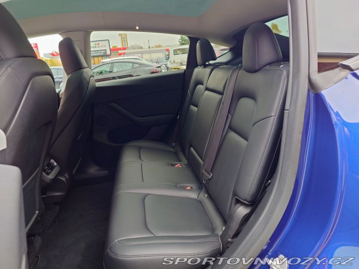 Tesla Model Y Long Range Dual Motor 378 2022