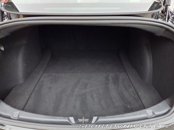 Tesla Model 3 Standard Range Plus 239 k 2021