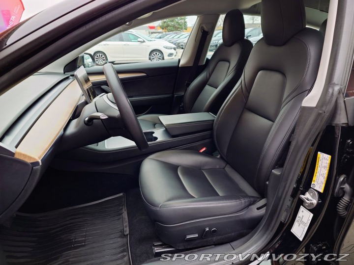 Tesla Model 3 Standard Range Plus 239 k 2021