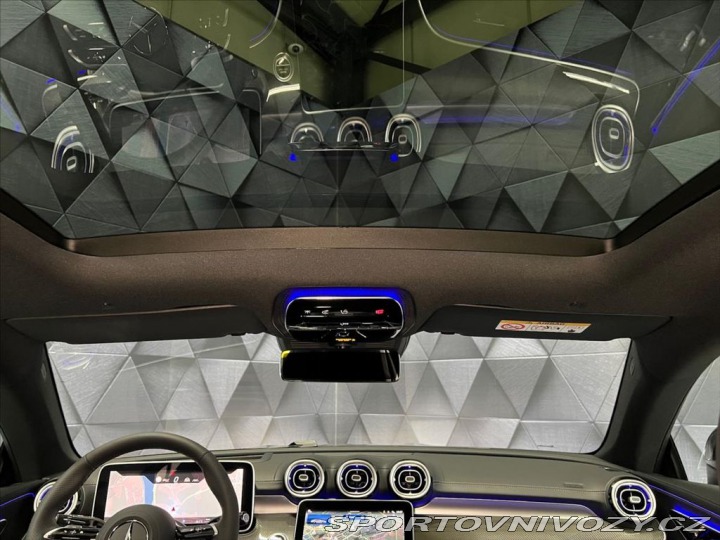 Mercedes-Benz Ostatní modely AMG 4M,WEBASTO, TAŽNÉ,MAS 2024