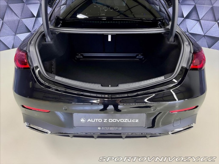 Mercedes-Benz Ostatní modely AMG 4M,WEBASTO, TAŽNÉ,MAS 2024