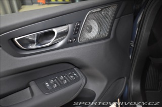 Volvo Ostatní modely XC60 2,0 T6  Ultra Bright 2025