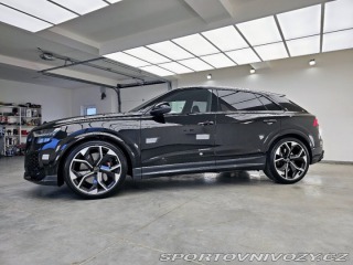 Audi RS Q8  2022