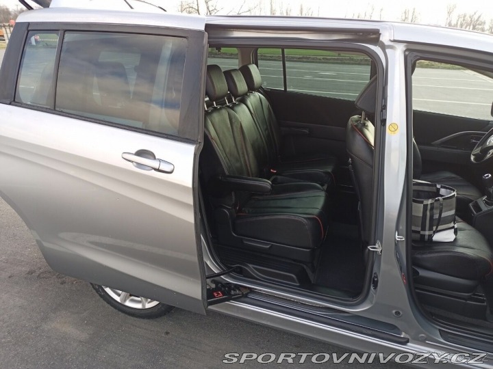 Mazda Ostatní modely 5 2,0 DISI 7MÍST TEMPOM 2011