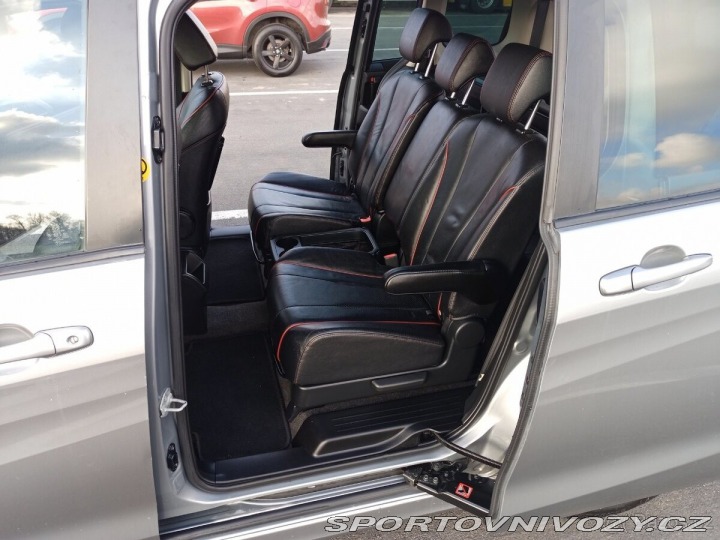 Mazda Ostatní modely 5 2,0 DISI 7MÍST TEMPOM 2011