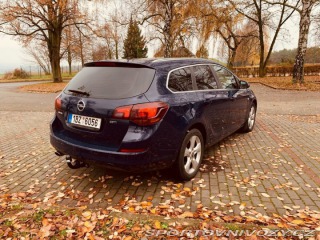 Opel Astra 2,0   J SPORTS TOURER 2011