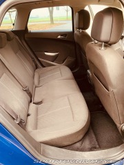 Opel Astra 2,0   J SPORTS TOURER 2011