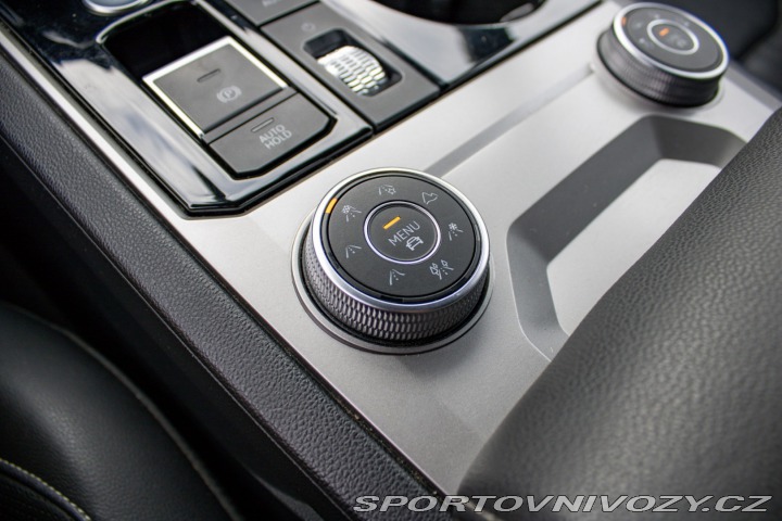 Volkswagen Ostatní modely Touareg  3.0 V6 TDi R-Line Black 2020