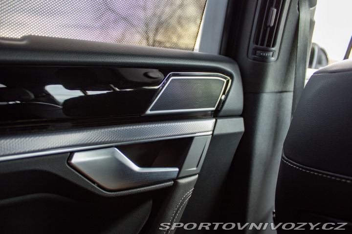 Volkswagen Ostatní modely Touareg  3.0 V6 TDi R-Line Black 2020