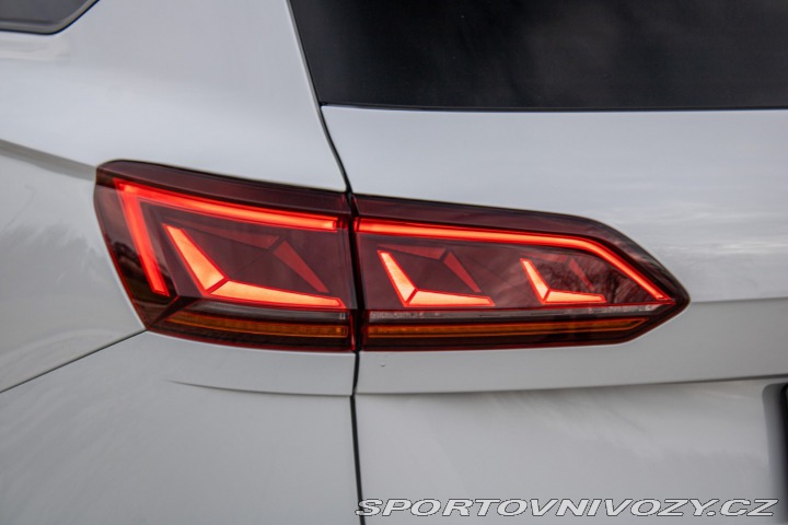 Volkswagen Ostatní modely Touareg  3.0 V6 TDi R-Line Black 2020