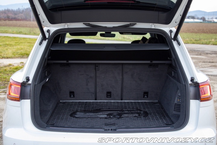 Volkswagen Ostatní modely Touareg  3.0 V6 TDi R-Line Black 2020