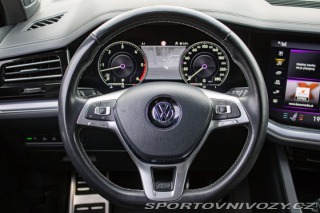 Volkswagen Ostatní modely Touareg  3.0 V6 TDi R-Line Black 2020