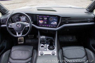 Volkswagen Ostatní modely Touareg  3.0 V6 TDi R-Line Black 2020