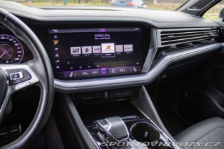 Volkswagen Ostatní modely Touareg  3.0 V6 TDi R-Line Black 2020