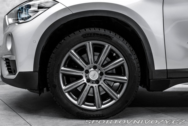 BMW X1 2,0d xDrive 140kW LED Nav 1800