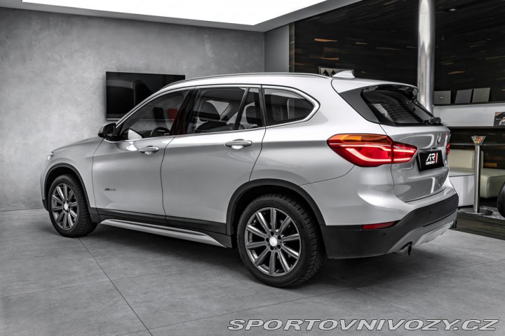 BMW X1 2,0d xDrive 140kW LED Nav 2017