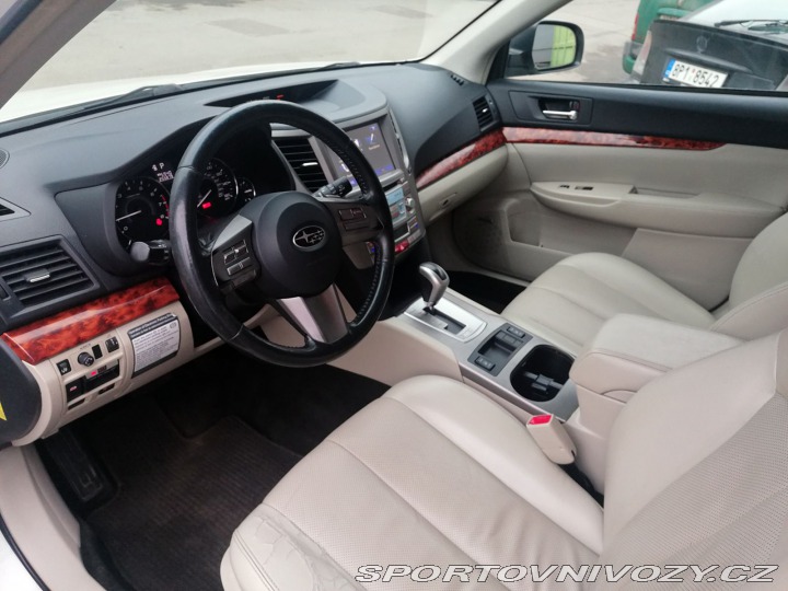 Subaru Ostatní modely Outback 3.6R Comfort 5AT MY2011 U 2011