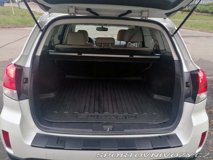 Subaru Ostatní modely Outback 3.6R Comfort 5AT MY2011 U 2011