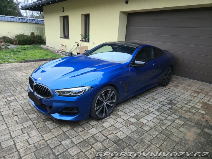 BMW 8 M850i,Čr,kupe,laser,karbo 2021