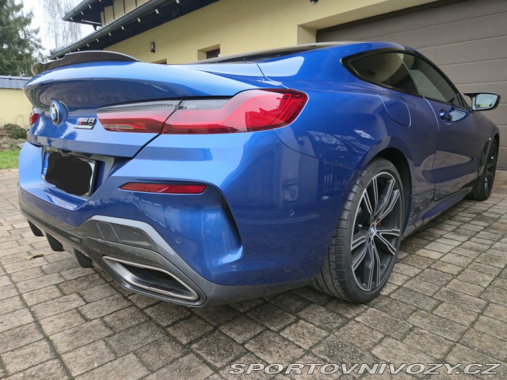 BMW 8 M850i,Čr,kupe,laser,karbo 2021