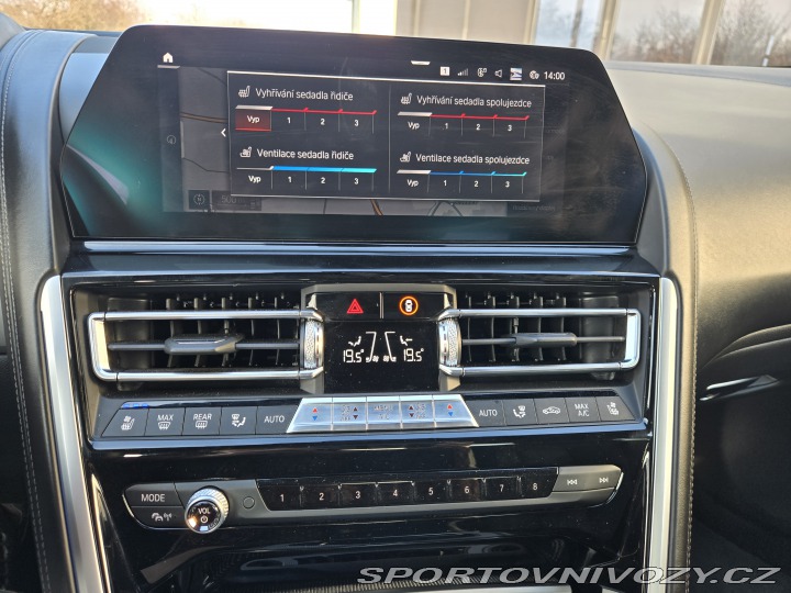 BMW 8 M850i,Čr,kupe,laser,karbo 2021