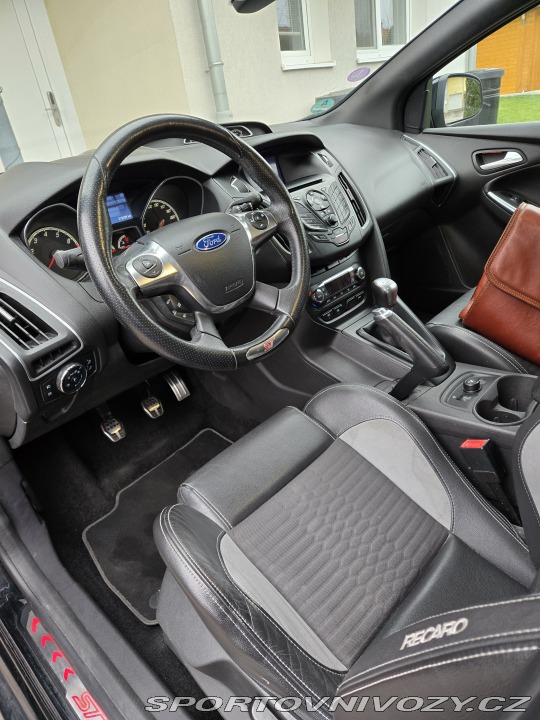 Ford Focus ST  2013