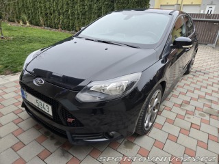 Ford Focus ST  2013