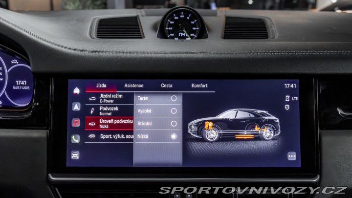 Porsche Cayenne E-Hybrid Coupe, DPH, WALL 2022