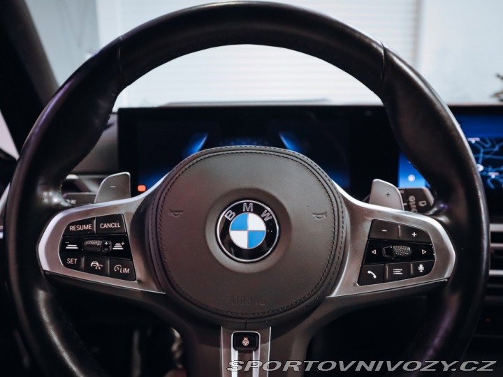 BMW 3 330d xDrive Touring 210 k 2022