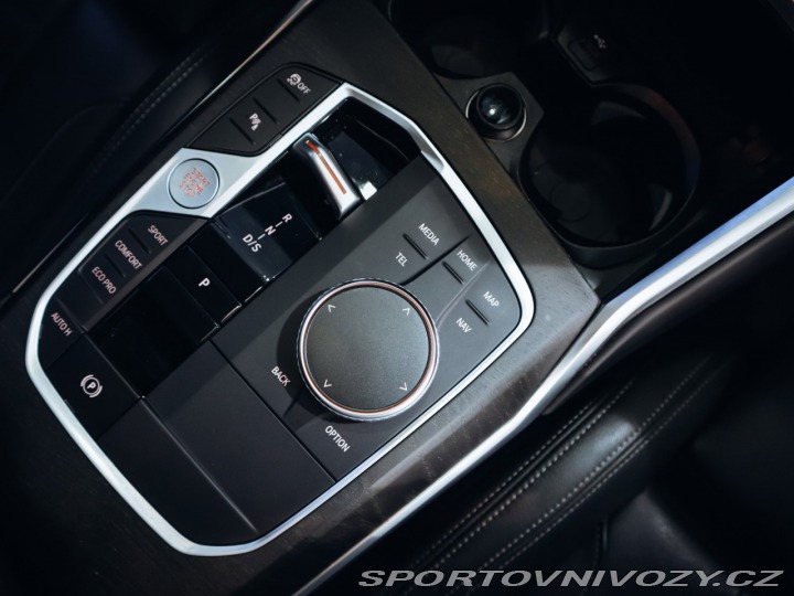 BMW 3 330d xDrive Touring 210 k 2022