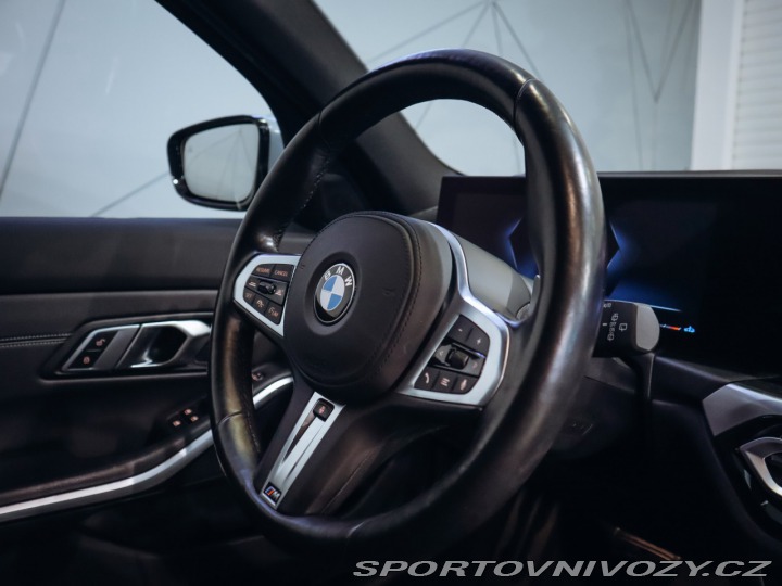 BMW 3 330d xDrive Touring 210 k 2022