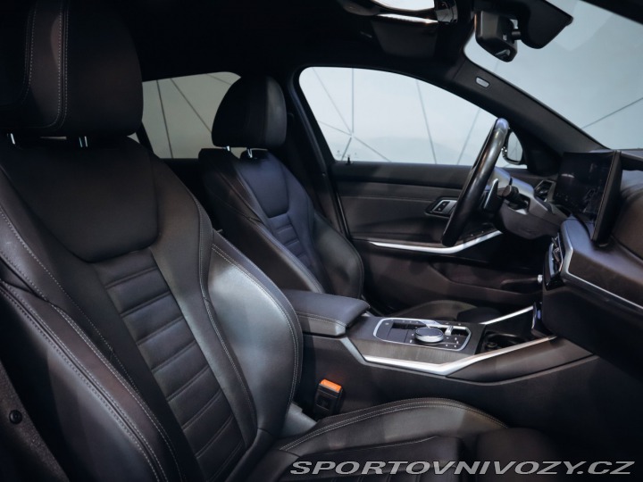 BMW 3 330d xDrive Touring 210 k 2022
