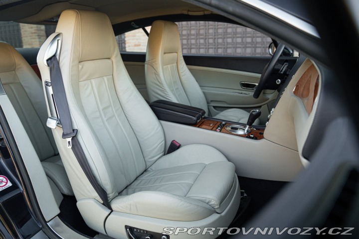 Bentley Continental GT 2004