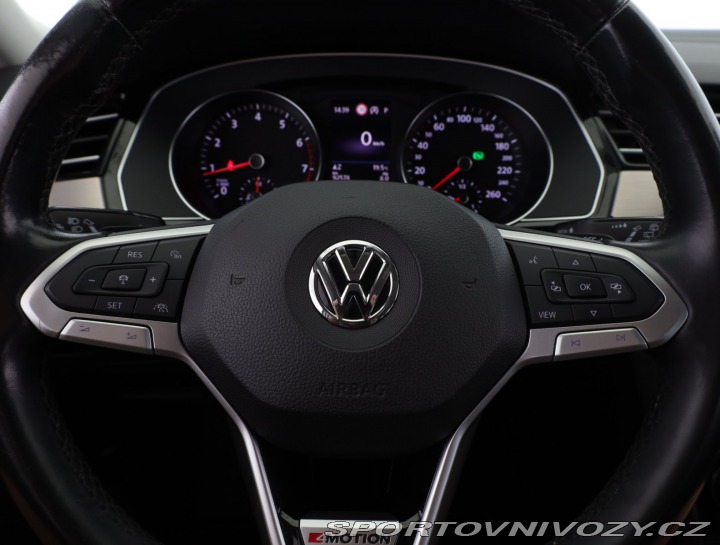 Volkswagen Ostatní modely Passat 2.0 TSI 2020