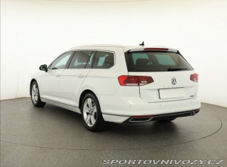 Volkswagen Ostatní modely Passat  2.0 TSI 2020