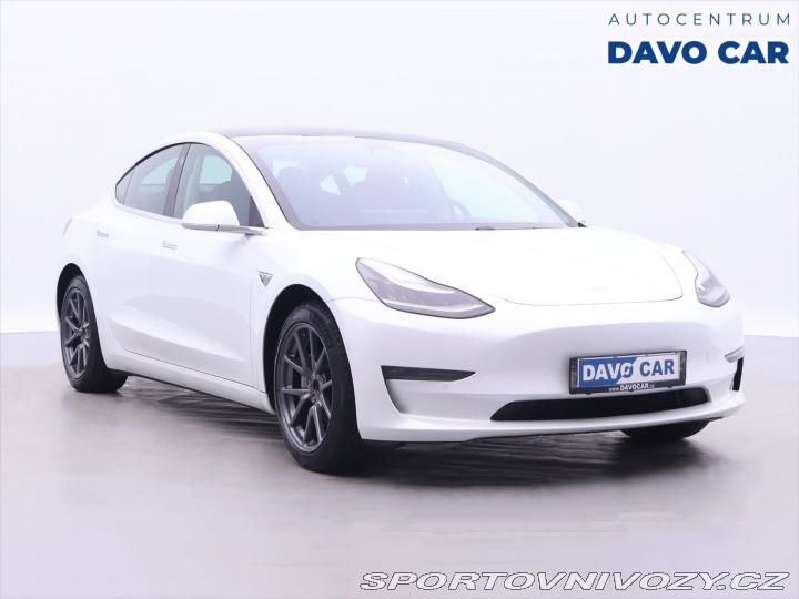 Tesla Model 3 Long Range AWD tažné DPH 2020