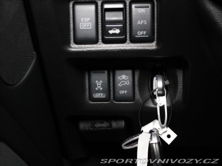 Infiniti G37 3,7 V6 235kW Premium 107t 2011